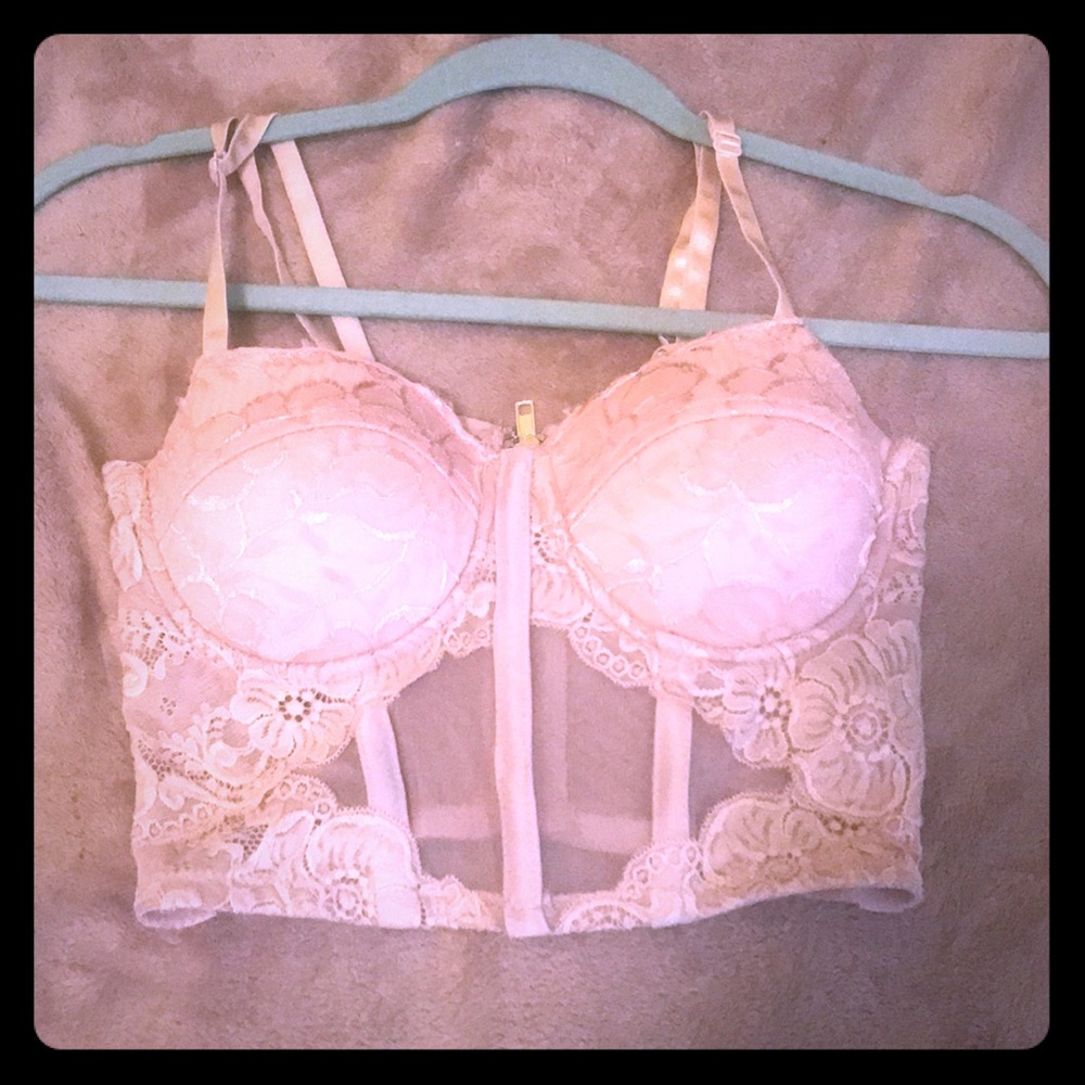Charlotte Russe Bartlett